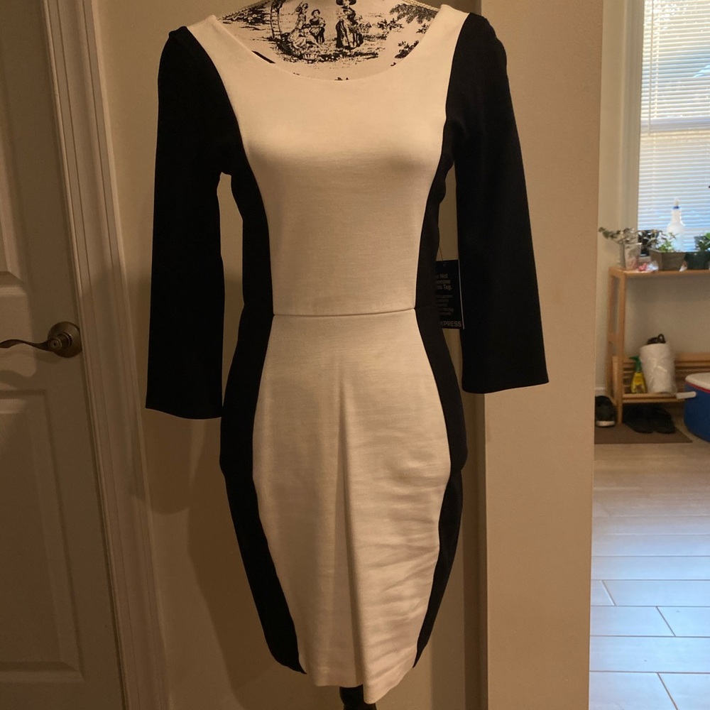 Express black and white long sleeve dress size sm